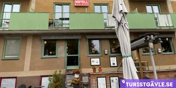 Cafe utanför Hotell Boulogne