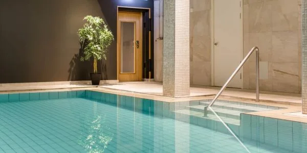 Poolen på Scandic Väst 